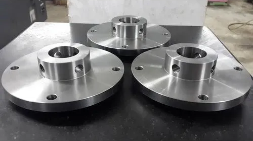 Machined metal flanges